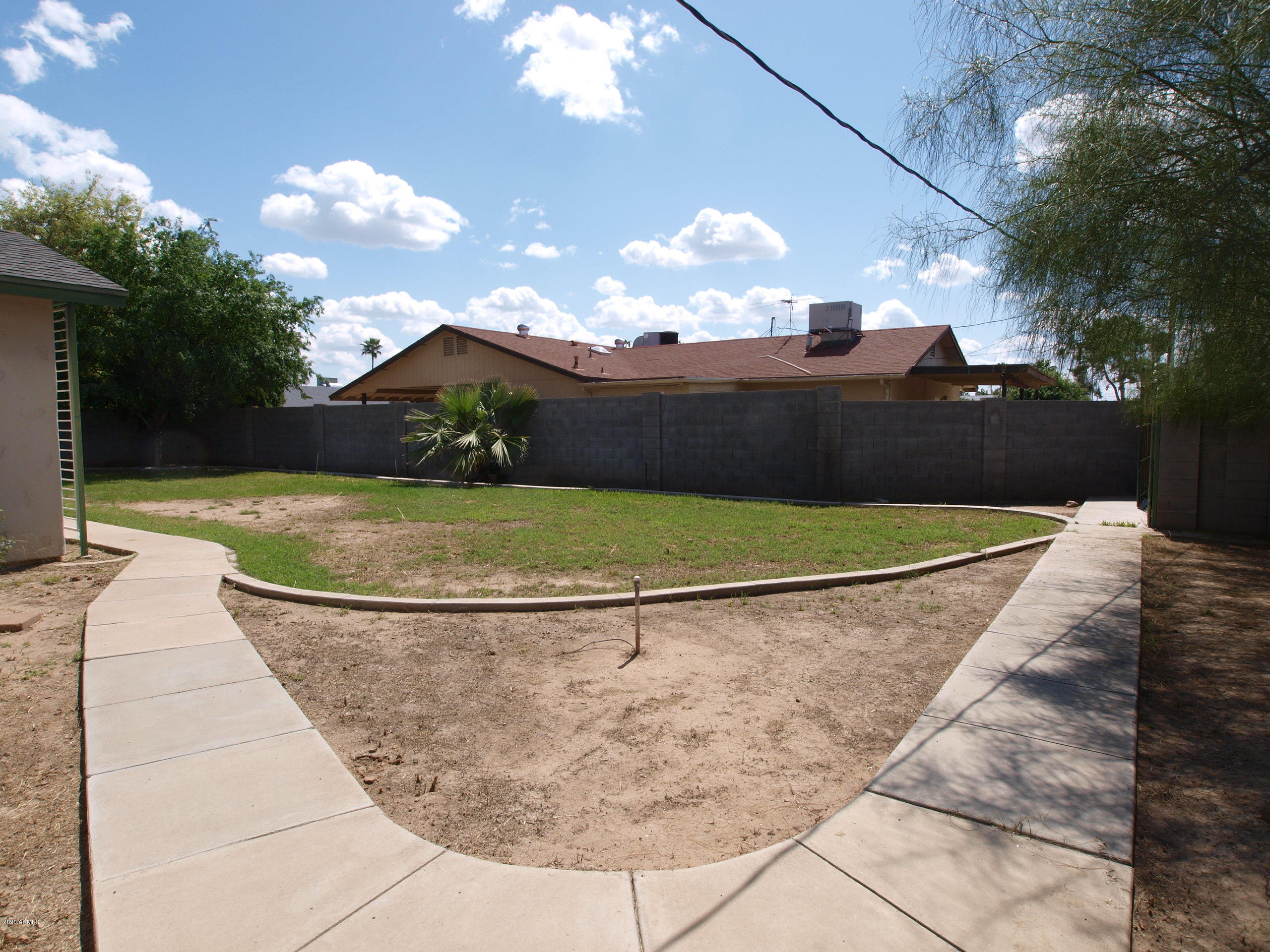 4115 West Griswold Road Phoenix, AZ 85051 - Photo 20 of 22 21