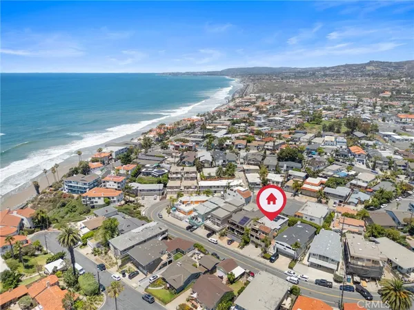$1,999,000 | 244 West Mariposa, Unit A, San Clemente, CA 92672