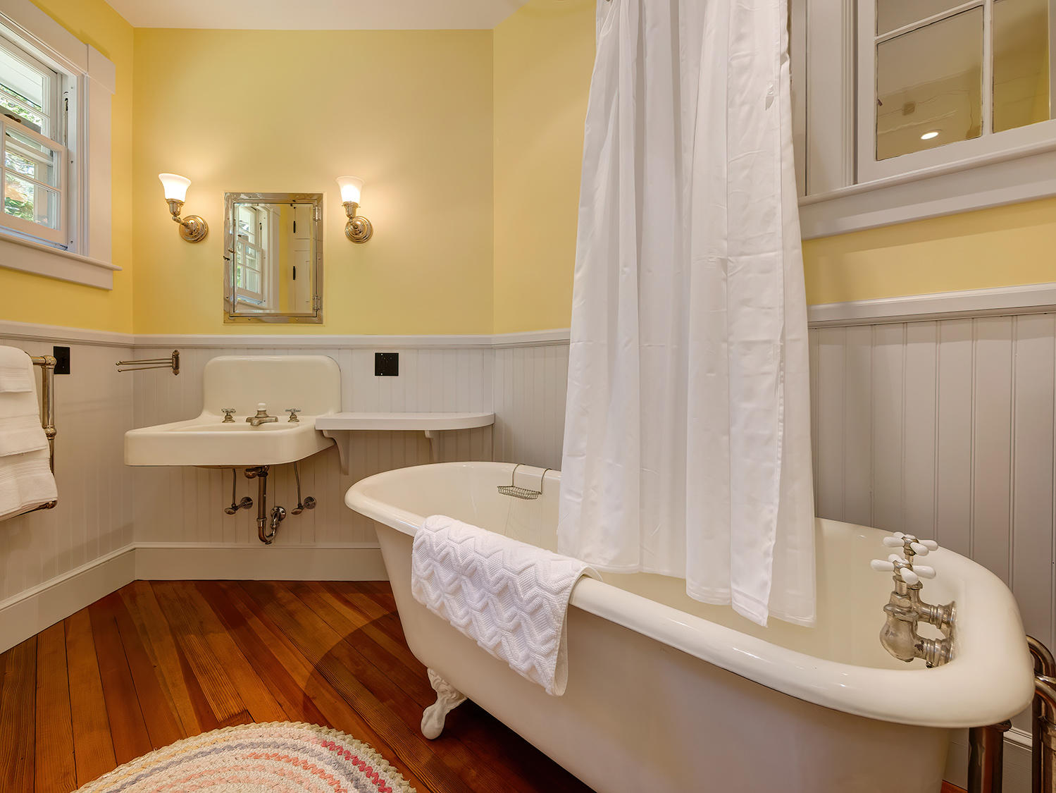 19 Delights Road Northeast Harbor, ME 04662 - Photo 42 of 61 Master Bathroom with tub
