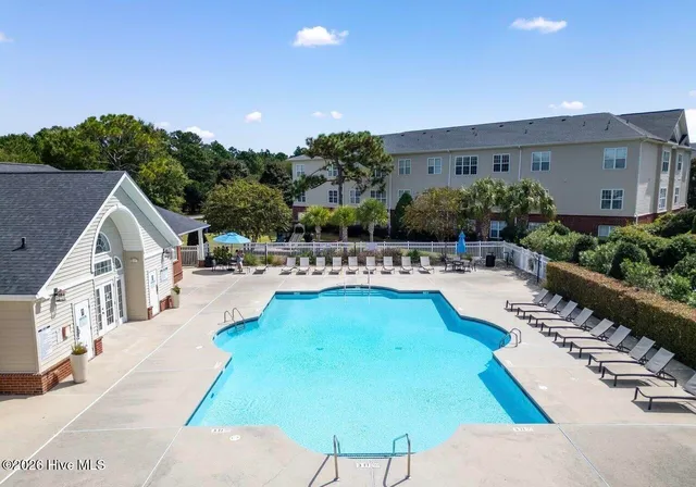 $1,700 | 2820 Bloomfield Lane, Unit 108, Wilmington, NC 28412