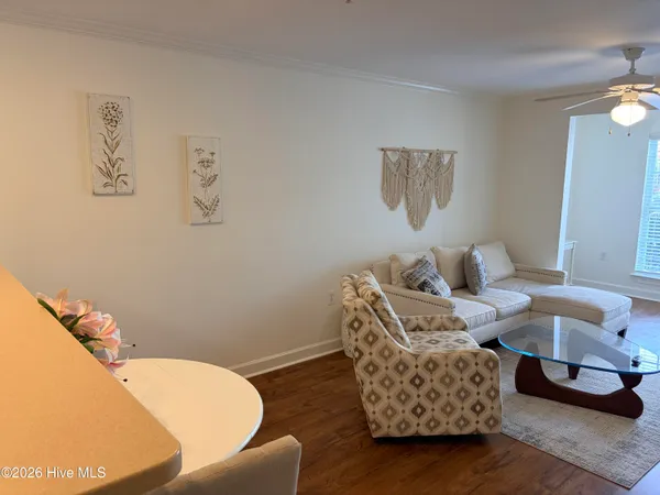 $1,600 | 2820 Bloomfield Lane, Unit 108, Wilmington, NC 28412