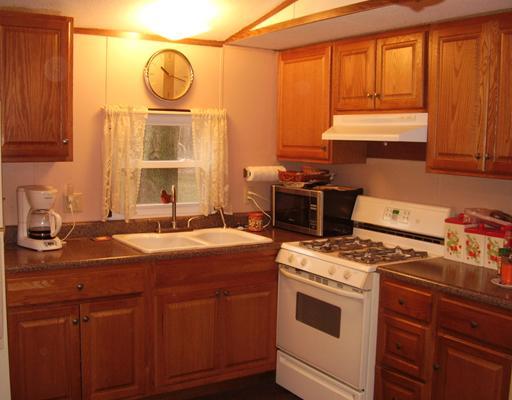 910 Fredonia Road Stoneboro, PA 16153 - Photo 2 of 13 Kitchen.