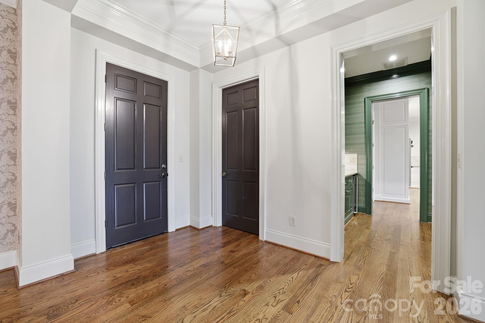 168 Cherokee Road Charlotte, NC 28207 - Photo 8 of 40 Gallery Image 8