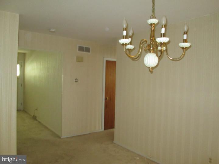 2400 Winding Road Hatboro, PA 19040 - Photo 11 of 17 Gallery Image 11
