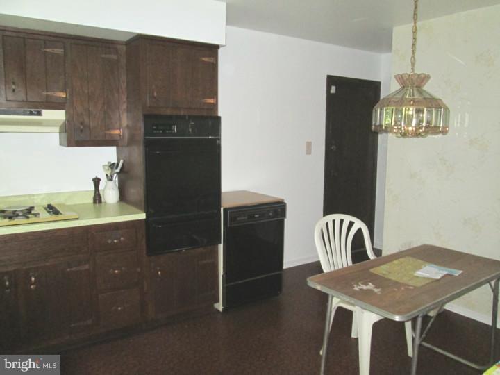 2400 Winding Road Hatboro, PA 19040 - Photo 12 of 17 Gallery Image 12