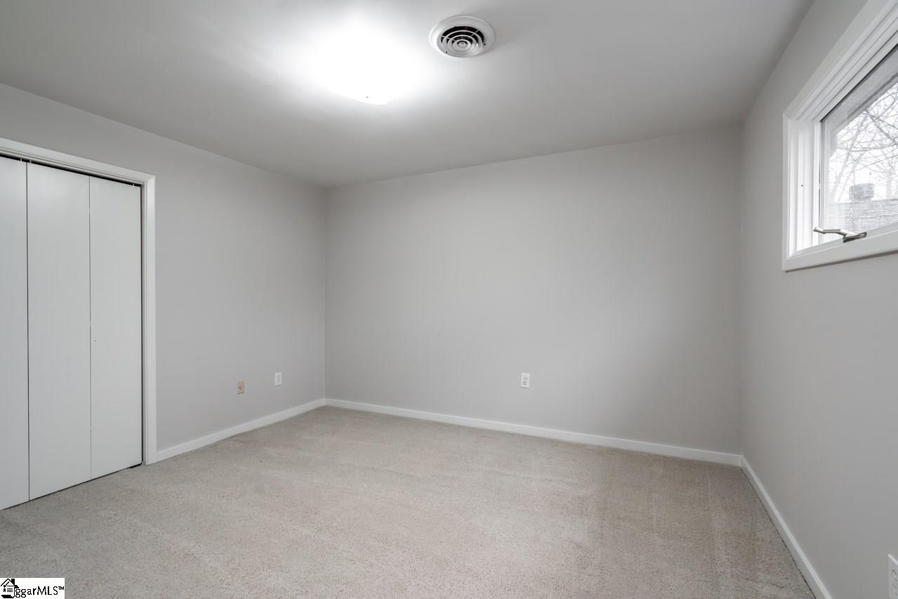 117 Woody Creek Road Greer, SC 29650 - Photo 14 of 26 Gallery Image 14