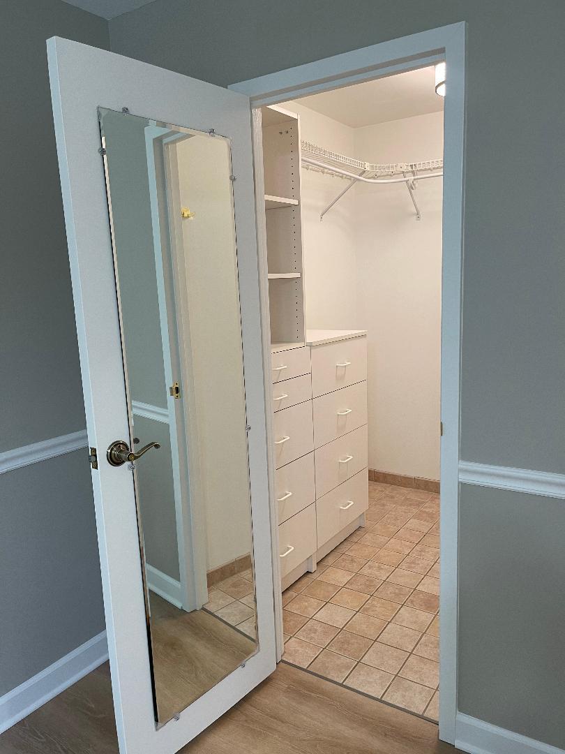 1405 East Central Road, Unit 201A Arlington Heights, IL 60005 - Photo 23 of 30