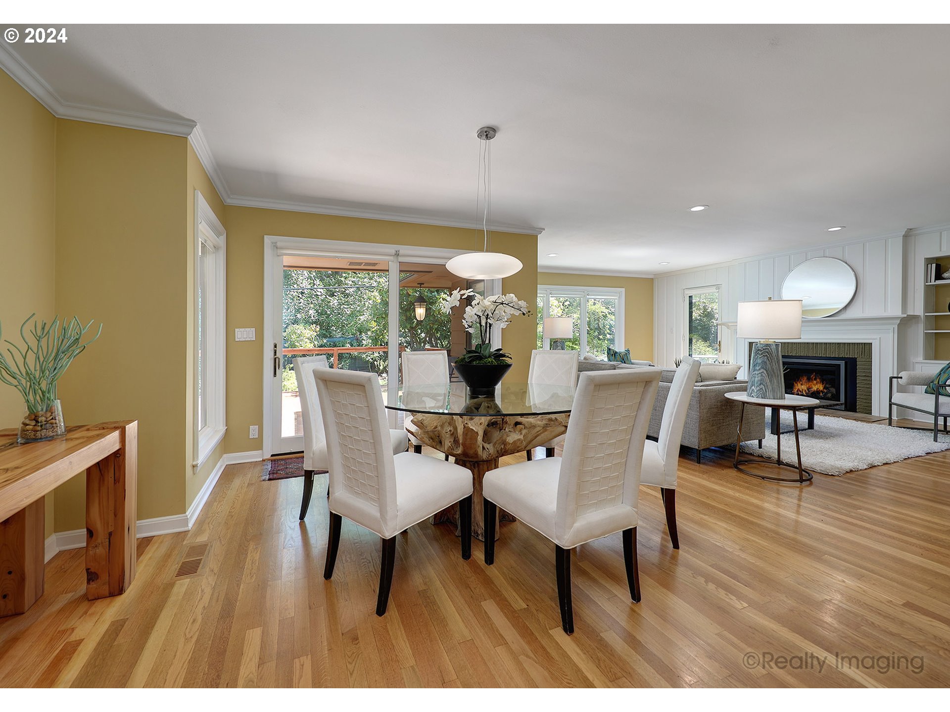 4270 Southwest 75th Avenue Portland, OR 97225 - Photo 11 of 47 Gallery Image 11