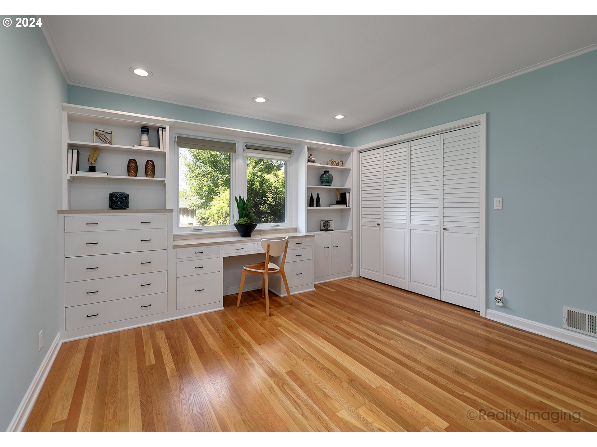 4270 Southwest 75th Avenue Portland, OR 97225 - Photo 24 of 47 Gallery Image 24