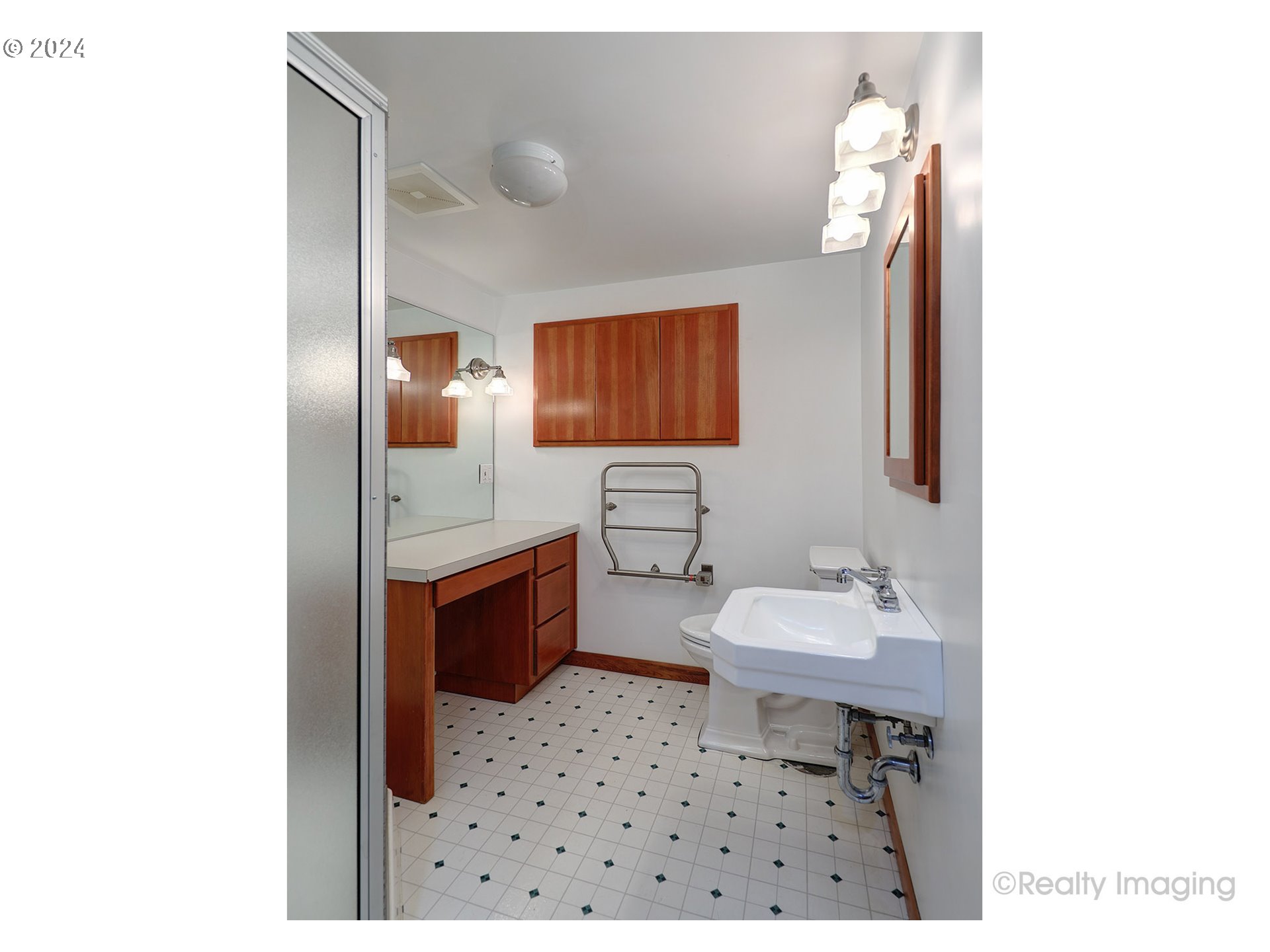 4270 Southwest 75th Avenue Portland, OR 97225 - Photo 30 of 47 Gallery Image 30