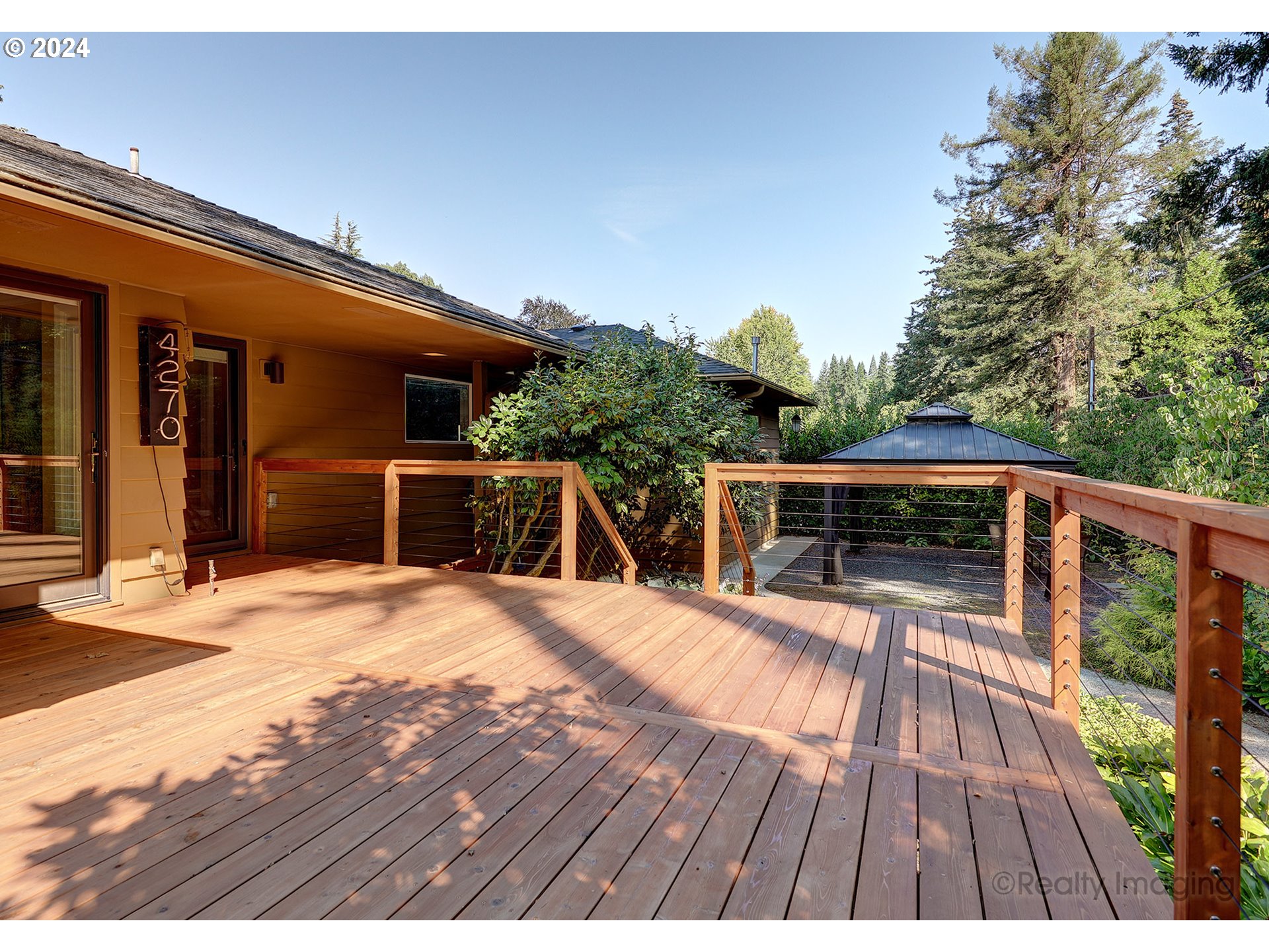 4270 Southwest 75th Avenue Portland, OR 97225 - Photo 33 of 47 Gallery Image 33