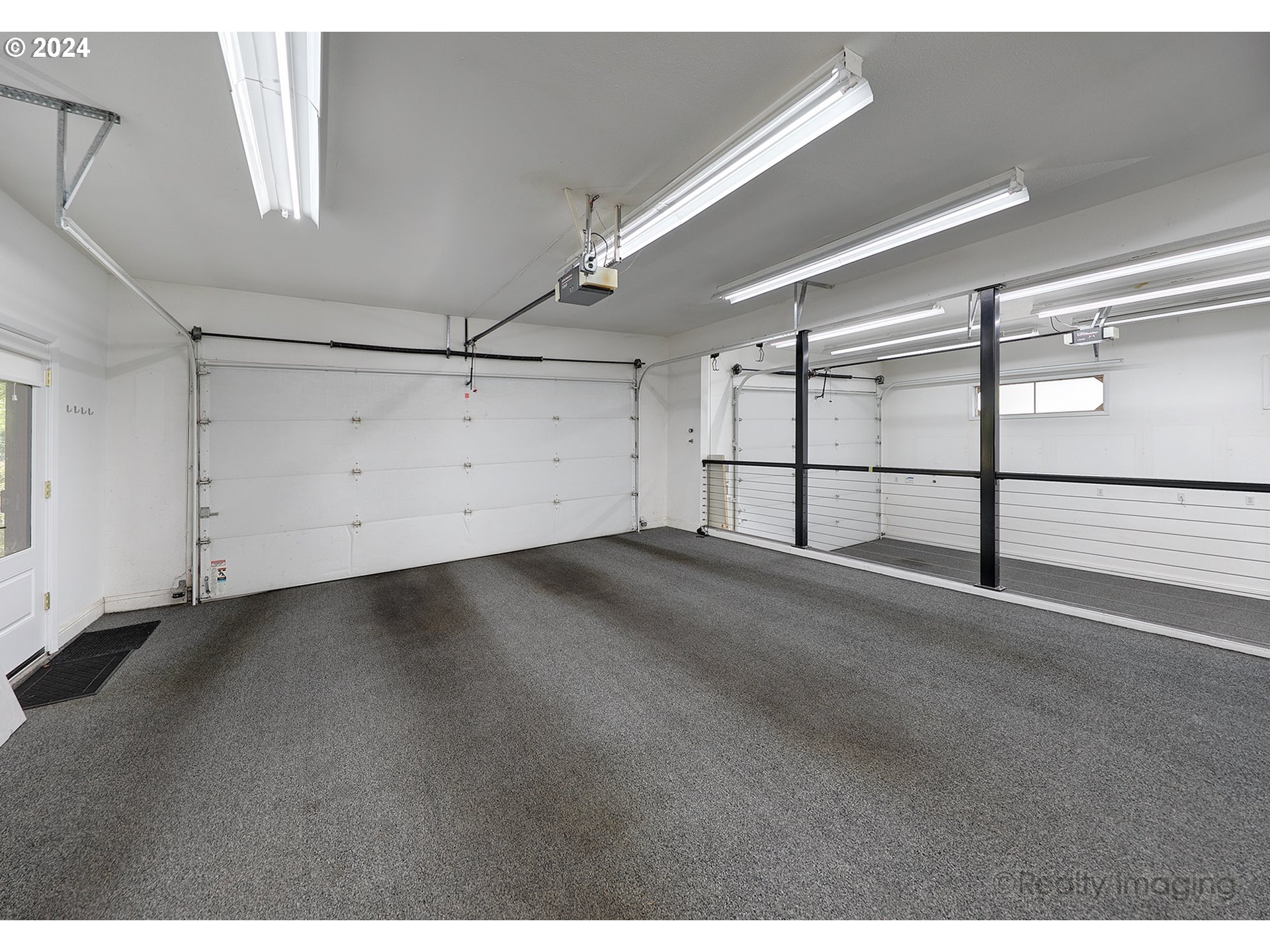 4270 Southwest 75th Avenue Portland, OR 97225 - Photo 43 of 47 Gallery Image 43