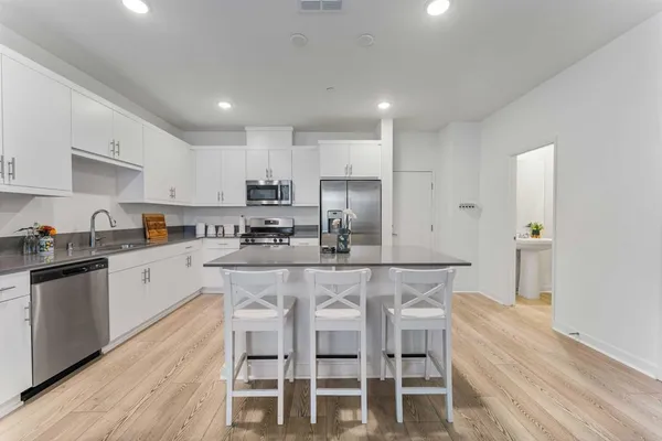 $529,900 | 35115 Rangpur Lane, Fallbrook, CA 92028