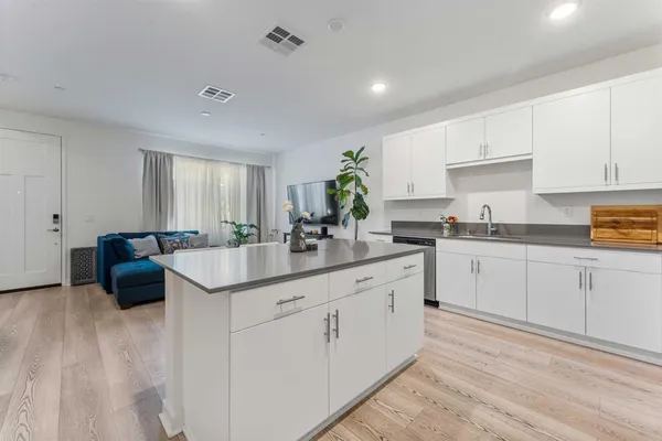 $529,900 | 35115 Rangpur Lane, Fallbrook, CA 92028