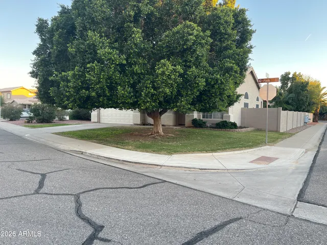 $2,195 | 1691 East Park Avenue, Chandler, AZ 85225