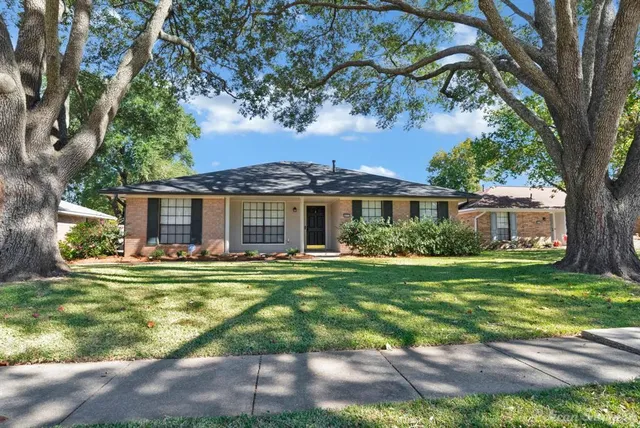 $210,000 | 8633 Chalmette Drive, Shreveport, LA 71115