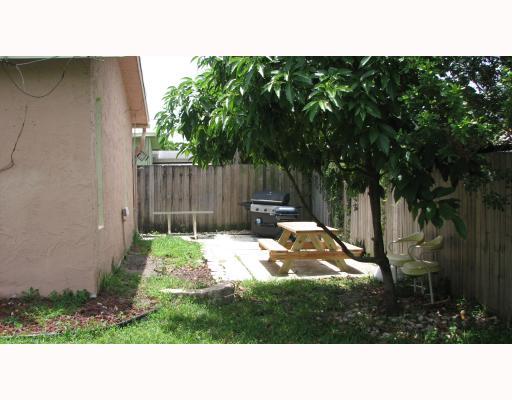 22169 Southwest 62nd Court Boca Raton, FL 33428 - Photo 11 of 13 Additional Photo