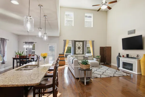 $595,000 | 170 Windchime Way, Freeport, FL 32439