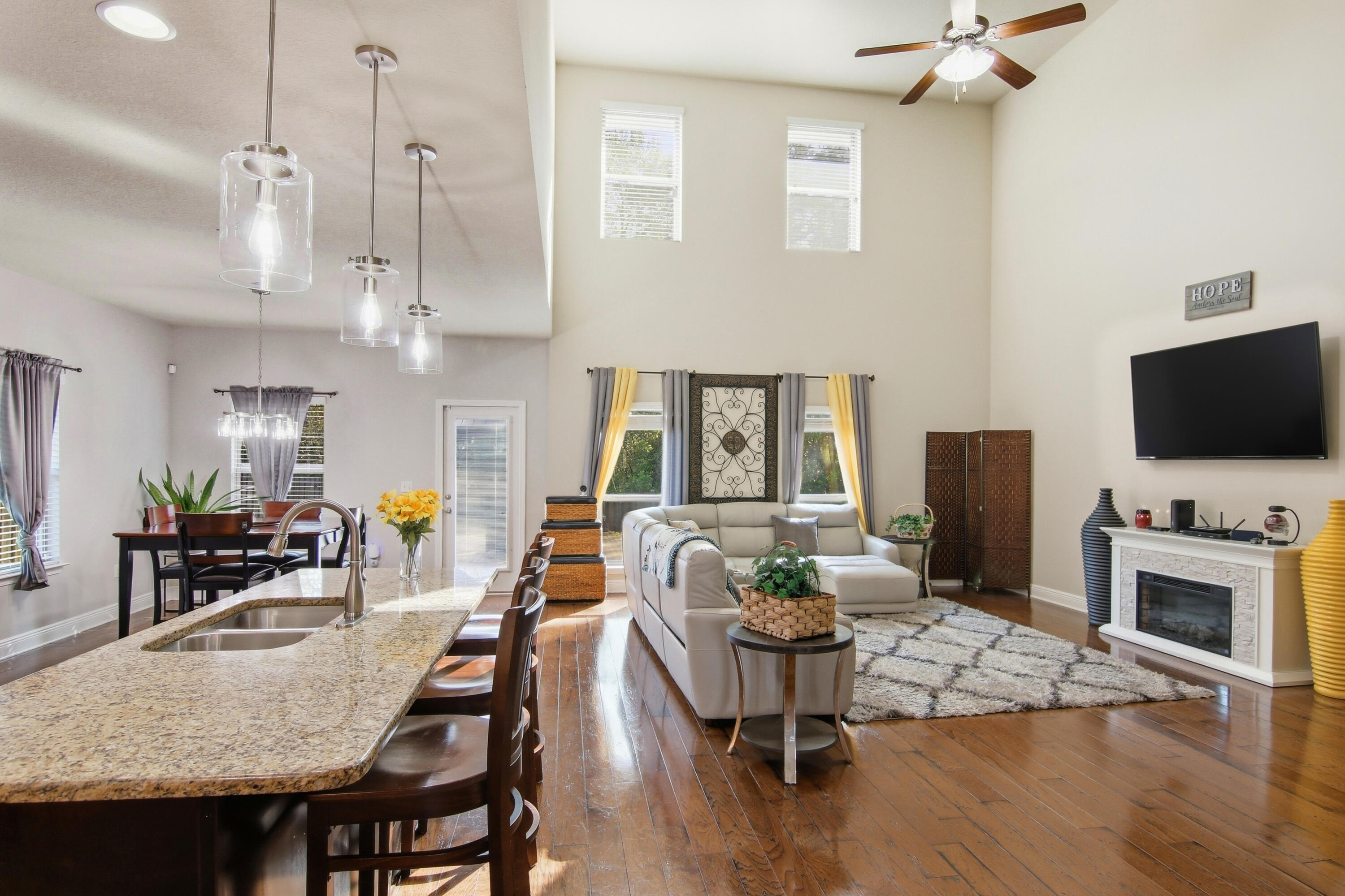 170 Windchime Way Freeport, FL 32439 - Photo 18 of 78 014_F8_170_Windchime_Way