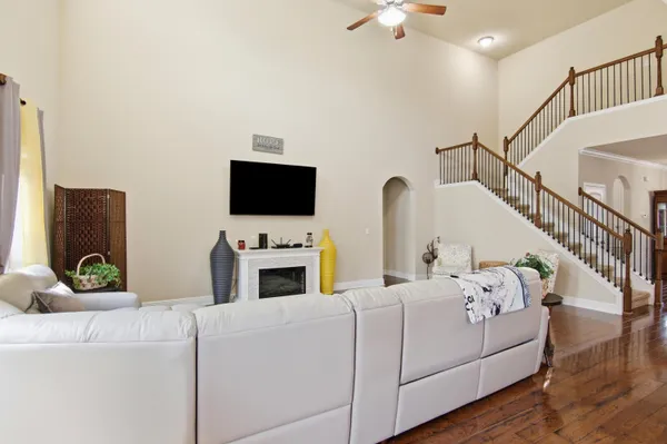 $595,000 | 170 Windchime Way, Freeport, FL 32439