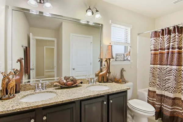 $595,000 | 170 Windchime Way, Freeport, FL 32439