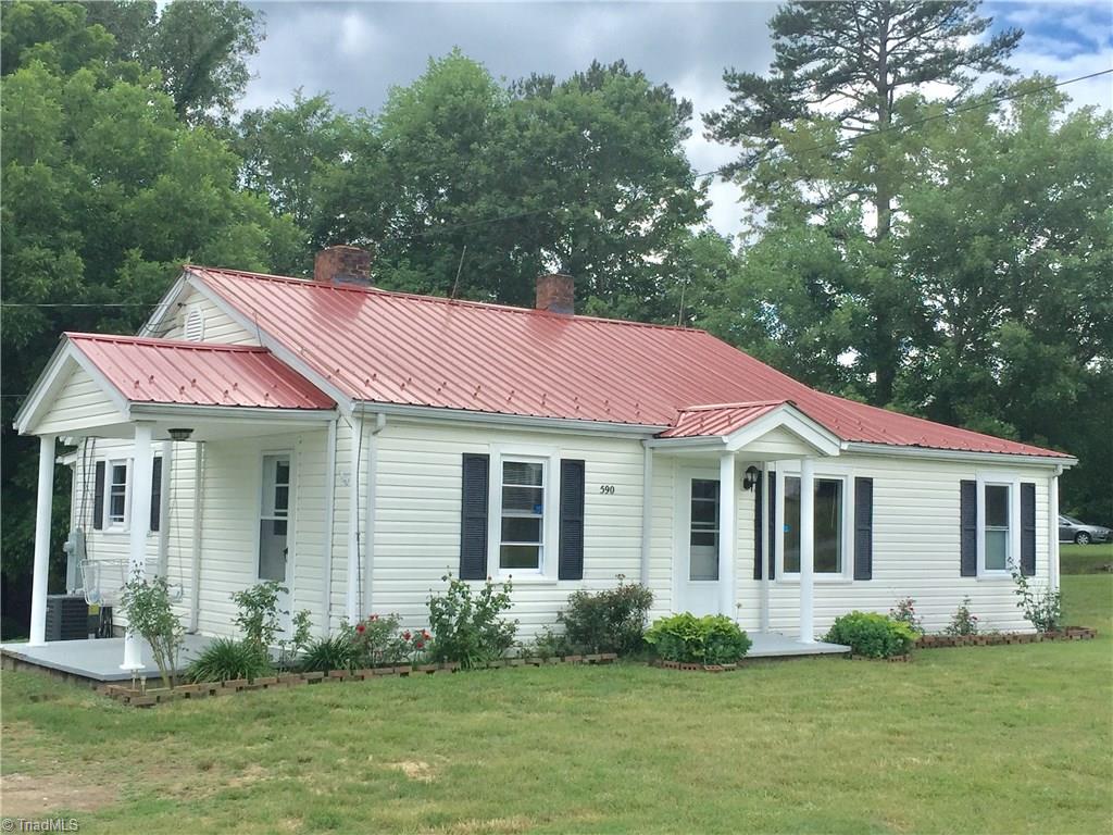 590 Ball Road Thomasville, NC 27360 - Photo 1 of 18 Front