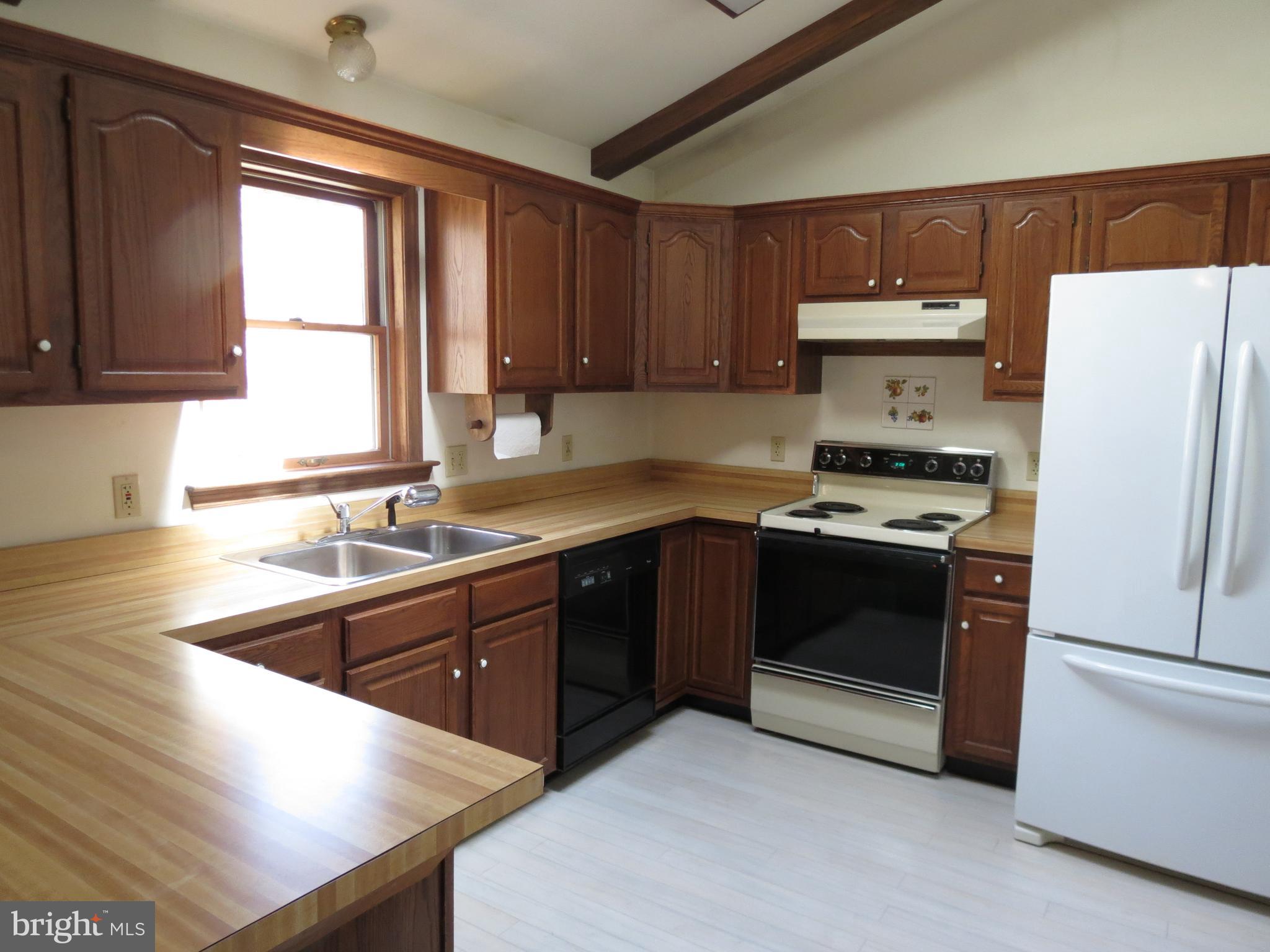 26 Log Cabin Road Grantville, PA 17028 - Photo 8 of 38 Gallery Image 8