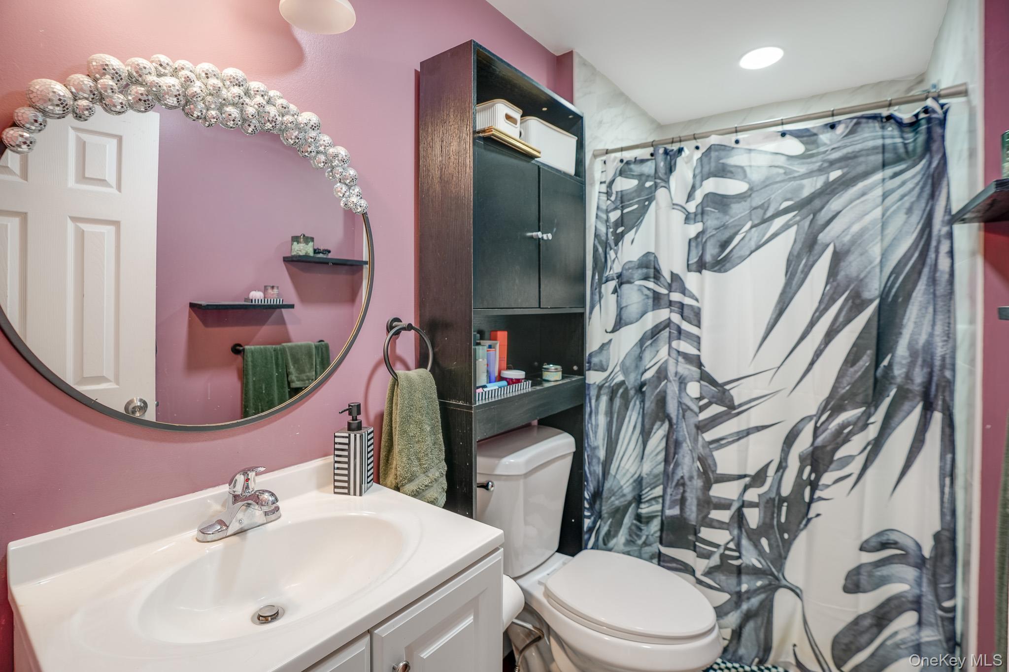 596-598 Freedom Plains Road Poughkeepsie, NY 12603 - Photo 14 of 38