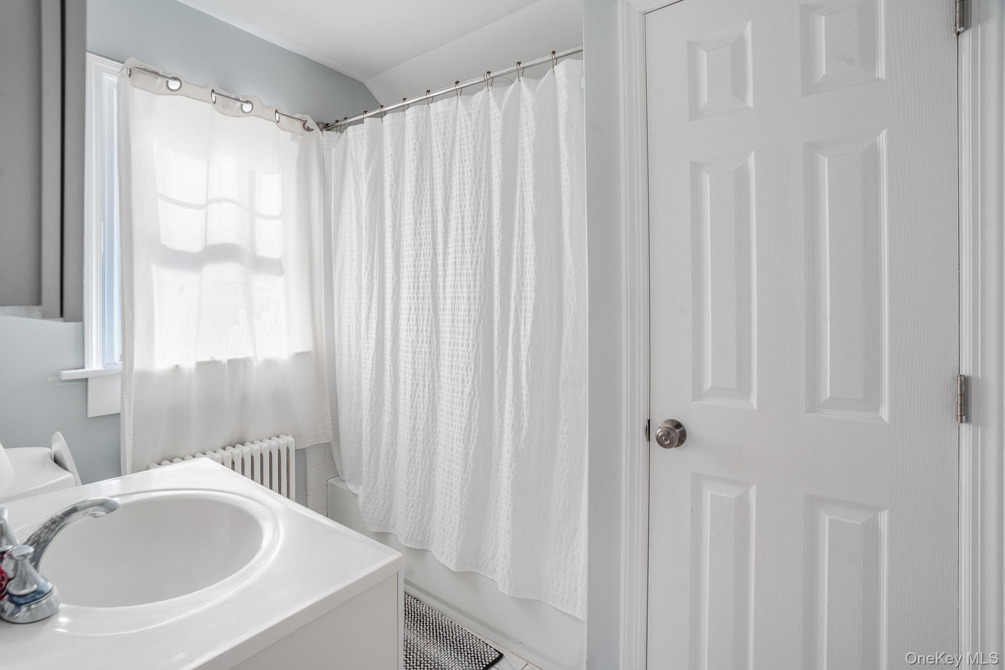 596-598 Freedom Plains Road Poughkeepsie, NY 12603 - Photo 18 of 38