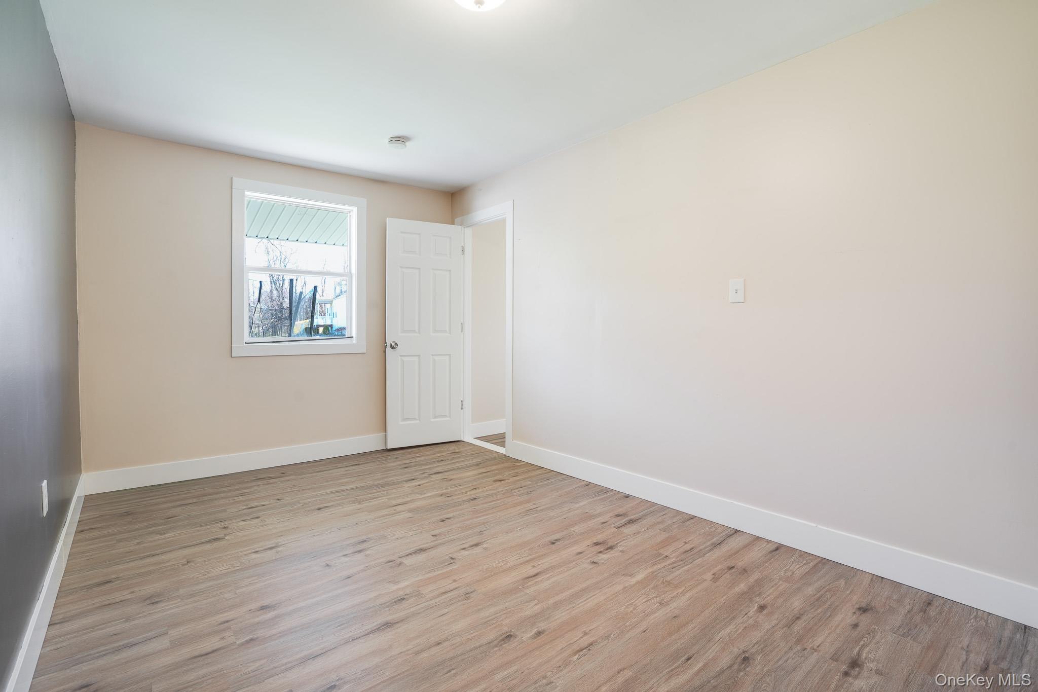 596-598 Freedom Plains Road Poughkeepsie, NY 12603 - Photo 36 of 38