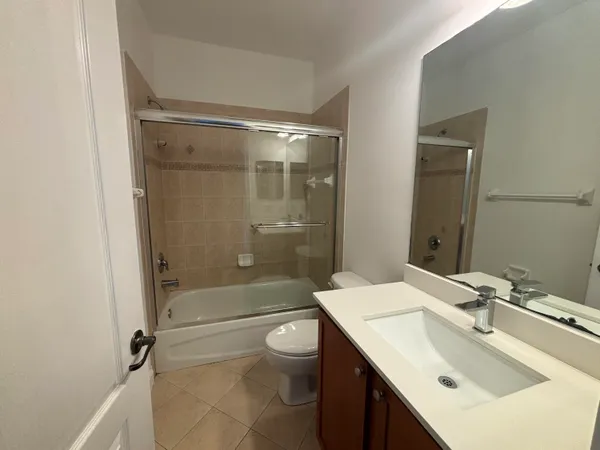 $2,150 | 2630 Creekside Drive, Fort Pierce, FL 34981