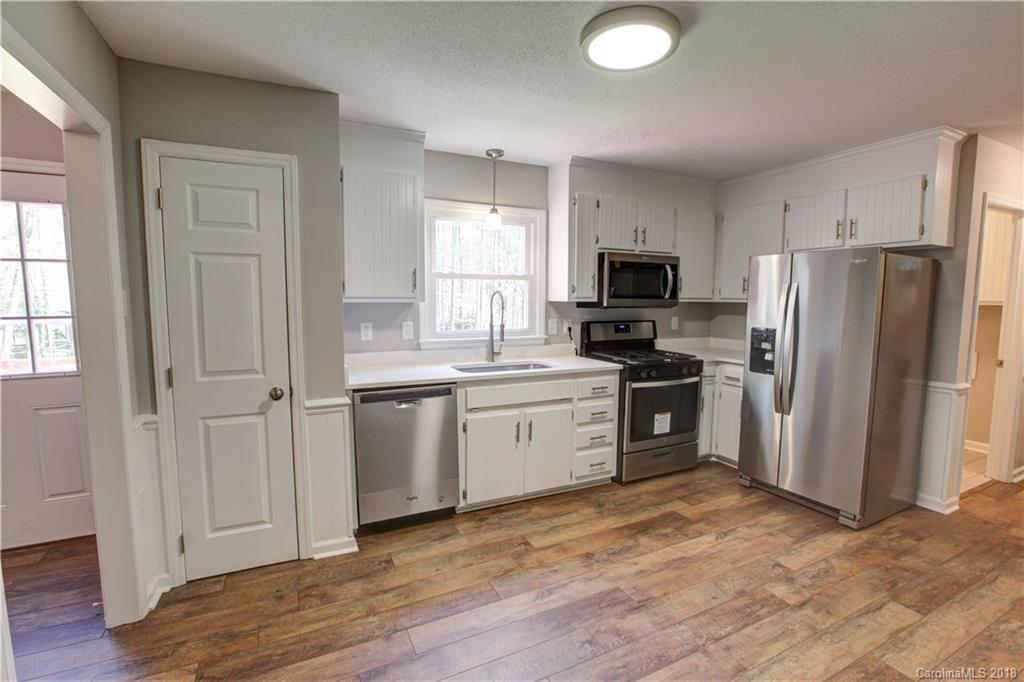 4608 Hickory Grove Road Mount Holly, NC 28120 - Photo 6 of 22 Gallery Image 6
