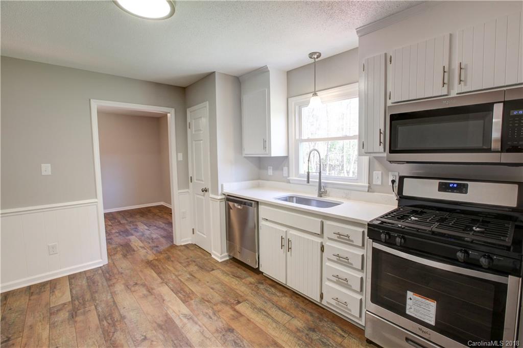 4608 Hickory Grove Road Mount Holly, NC 28120 - Photo 7 of 22 Gallery Image 7