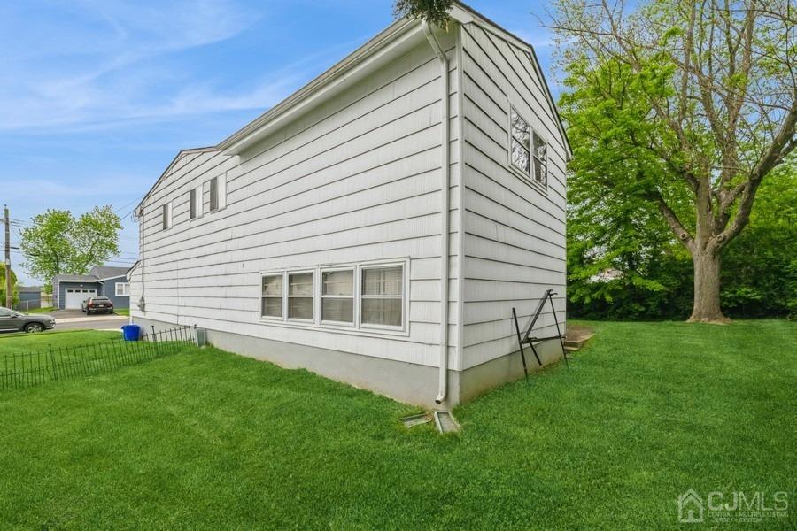 12 Mabaline Road Old Bridge, NJ 08857 - Photo 8 of 10 Gallery Image 8
