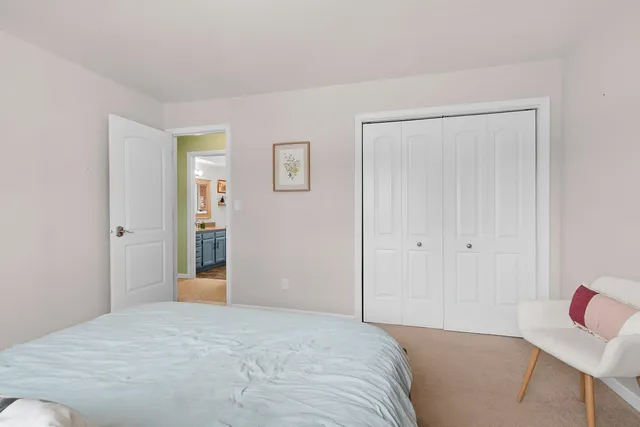 $299,900 | 828 East Robin Lane, Shawano, WI 54166