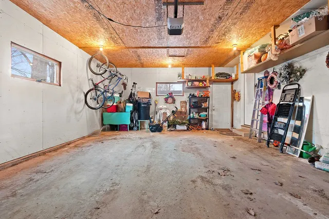 $299,900 | 828 East Robin Lane, Shawano, WI 54166