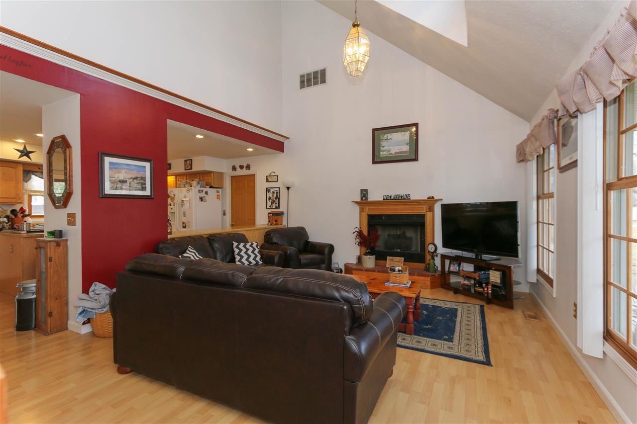 6016 Handy Road Bloomington, IN 47401 - Photo 4 of 20