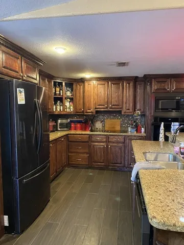 $99,000 | 701 West Lucille Street, Hebbronville, TX 78361