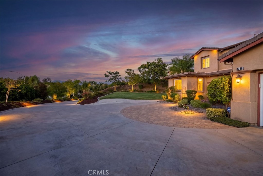 1268 Las Ventanas Way Riverside, CA 92508 - Photo 44 of 66