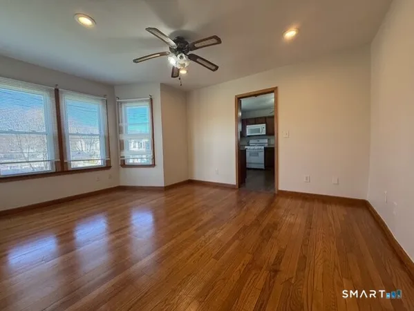 $3,600 | 134 Woodward Avenue, Unit 2, Norwalk, CT 06854