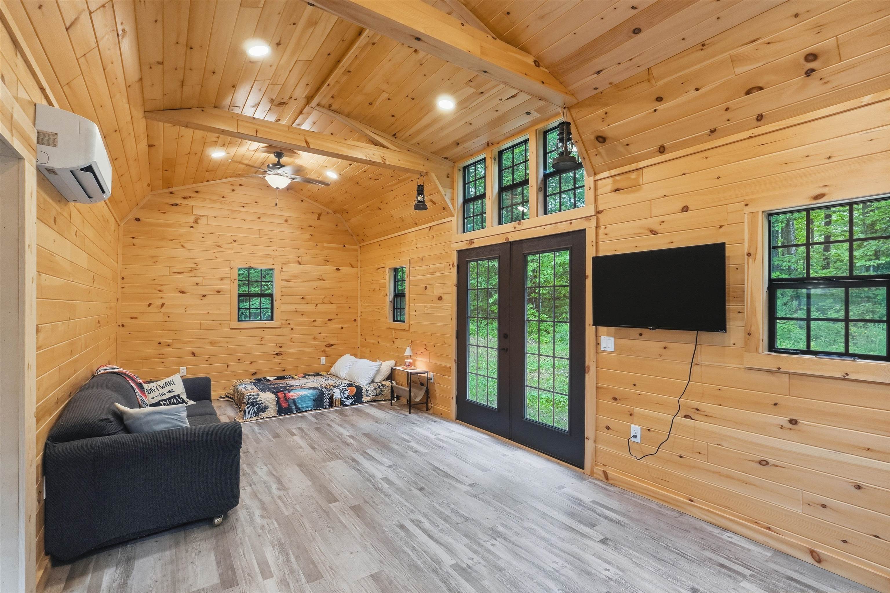 N8865 Forest Edge Road Westboro, WI 54490 - Photo 5 of 13