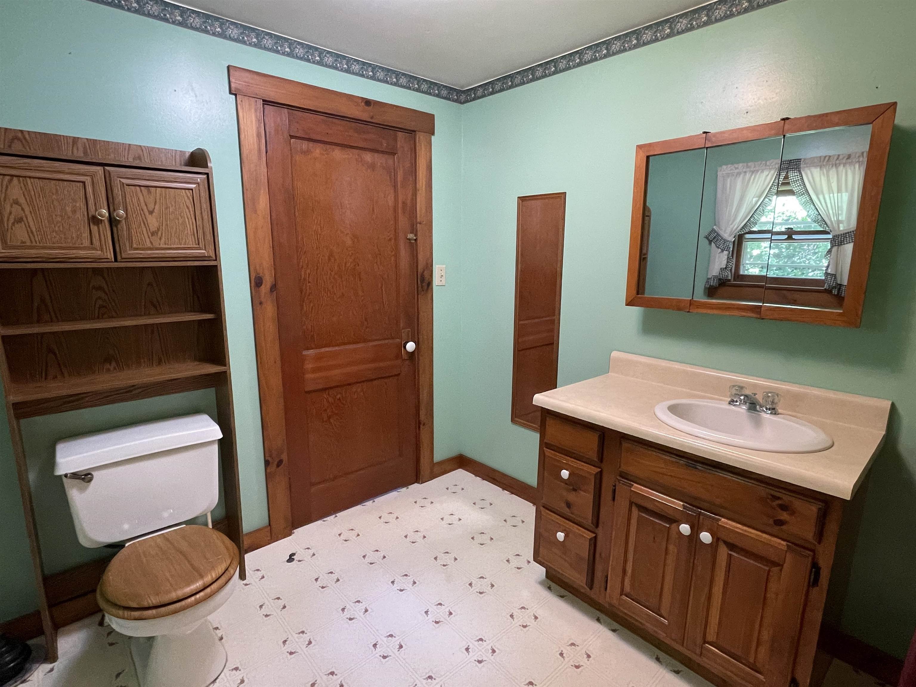 89 Shadow Lane Woodbury, VT 05658 - Photo 12 of 27