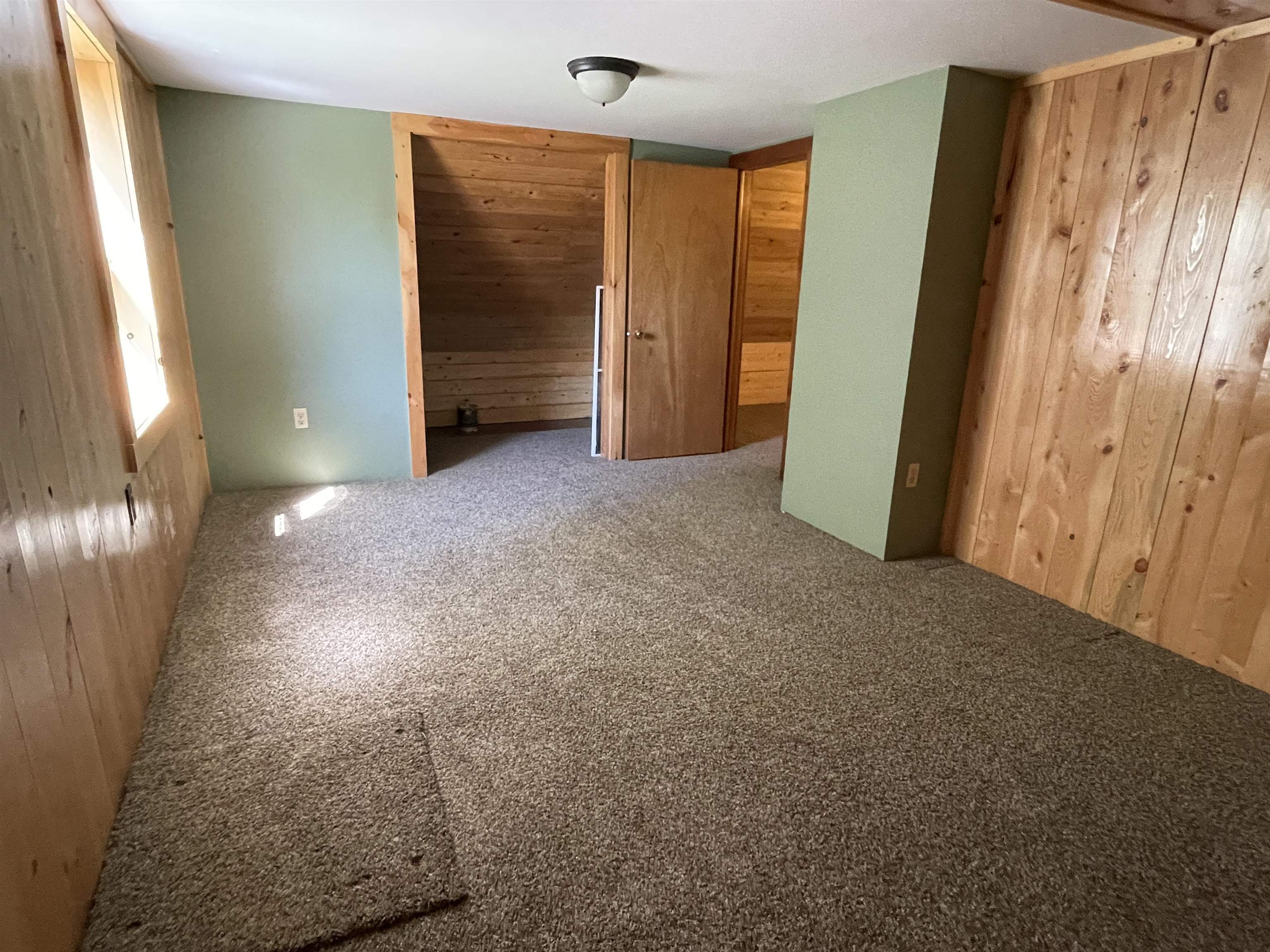 89 Shadow Lane Woodbury, VT 05658 - Photo 14 of 27