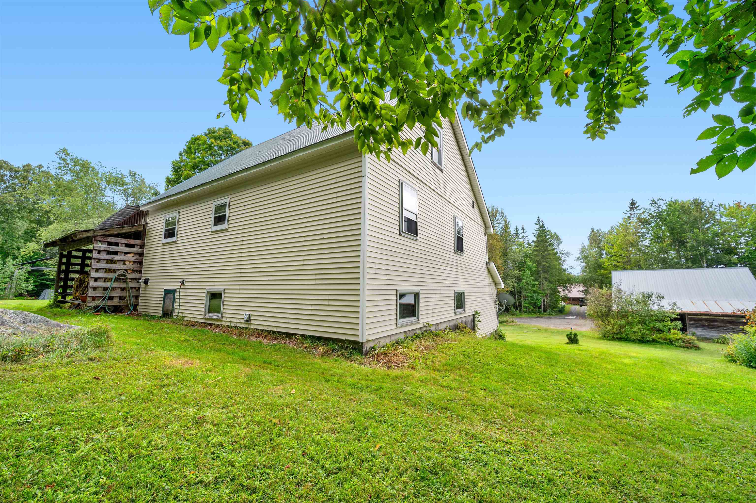 89 Shadow Lane Woodbury, VT 05658 - Photo 4 of 27