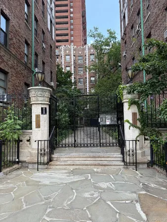 $349,999 | 3396 Wayne Avenue, Unit D43 | Norwood