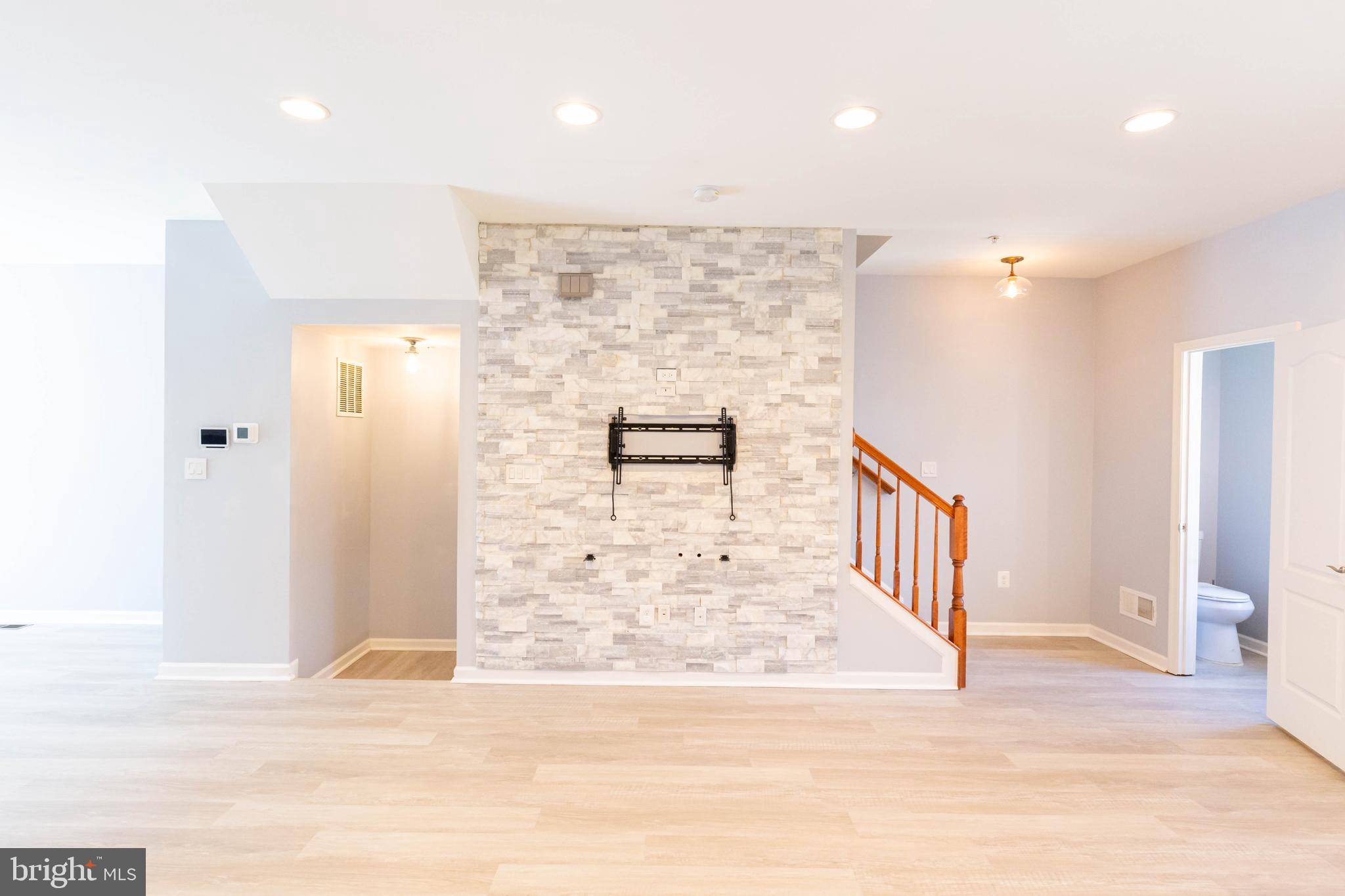952 Winter Run Road Baltimore, MD 21220 - Photo 37 of 76 Second Level Living Room