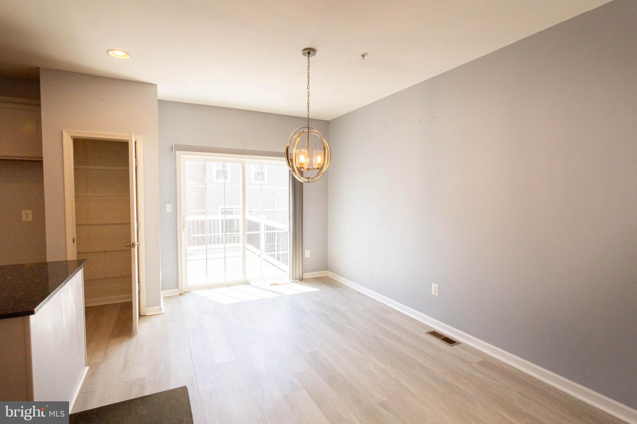 952 Winter Run Road Baltimore, MD 21220 - Photo 39 of 76 2nd Level Dining Area