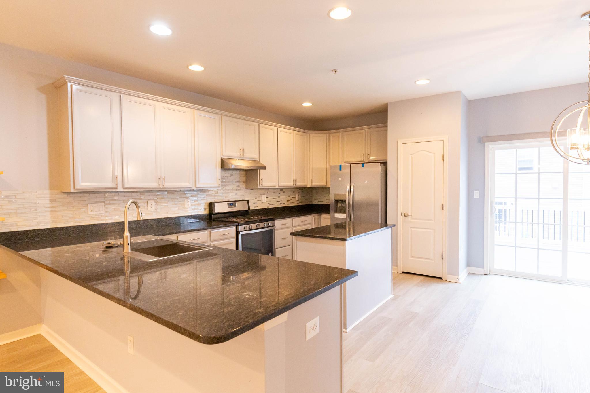 952 Winter Run Road Baltimore, MD 21220 - Photo 45 of 76 Granite Countertop