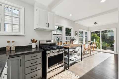 $729,000 | 7607 Valentine Street, Oakland, CA 94605