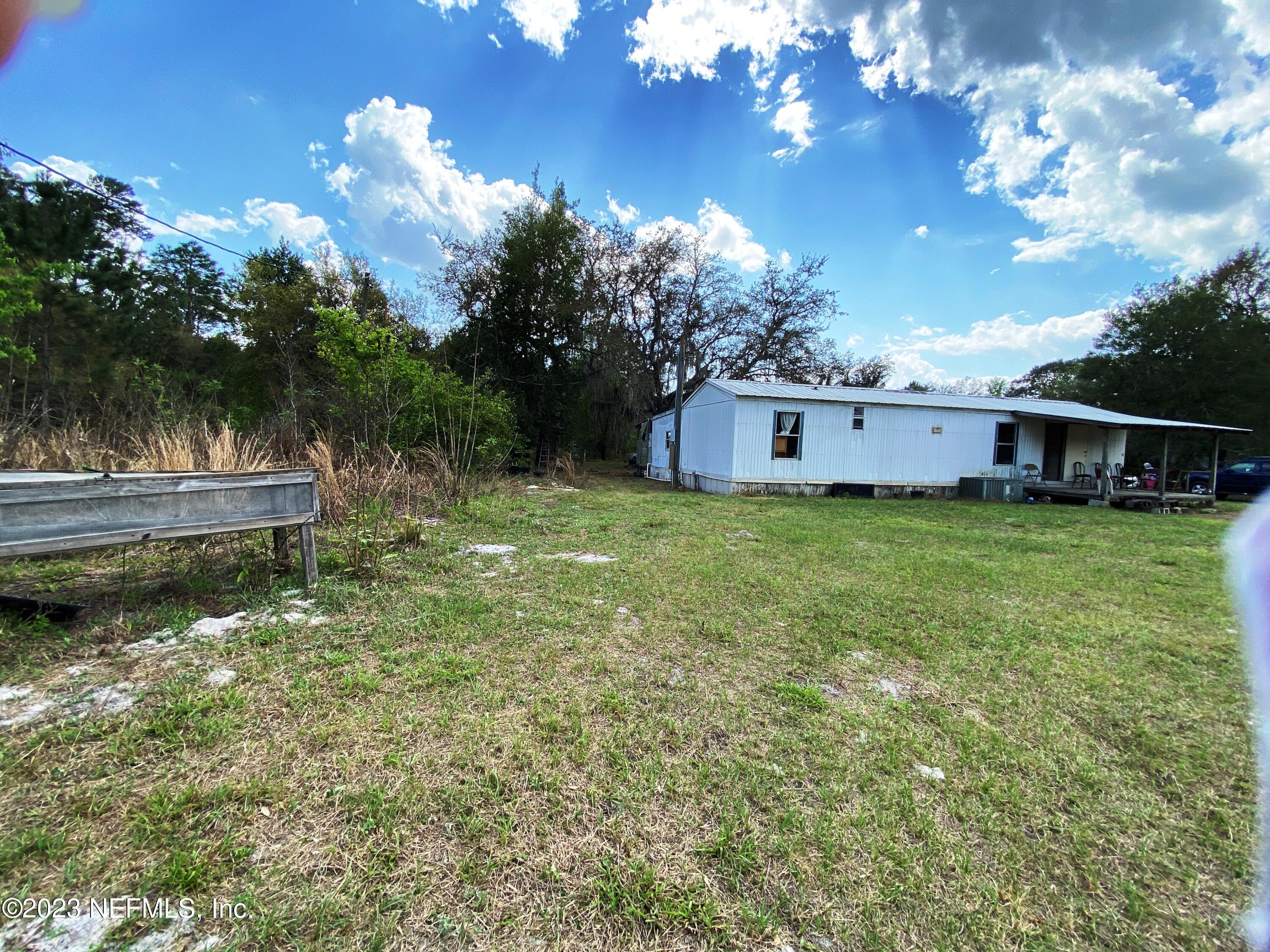 157 Union Camp Road Crescent City, FL 32112 - Photo 2 of 20 Home